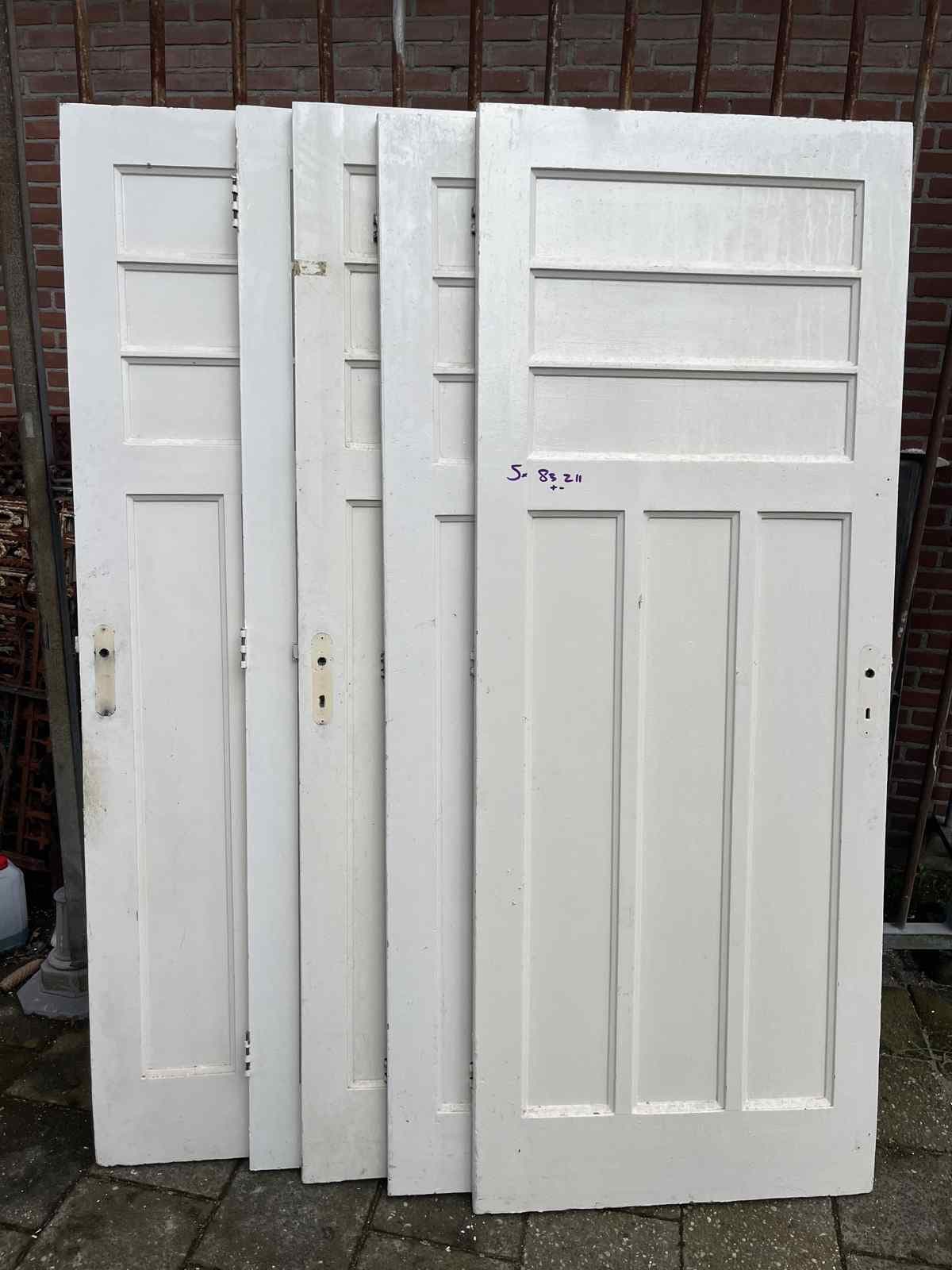 Partij van 5 paneeldeuren met 6 vakken