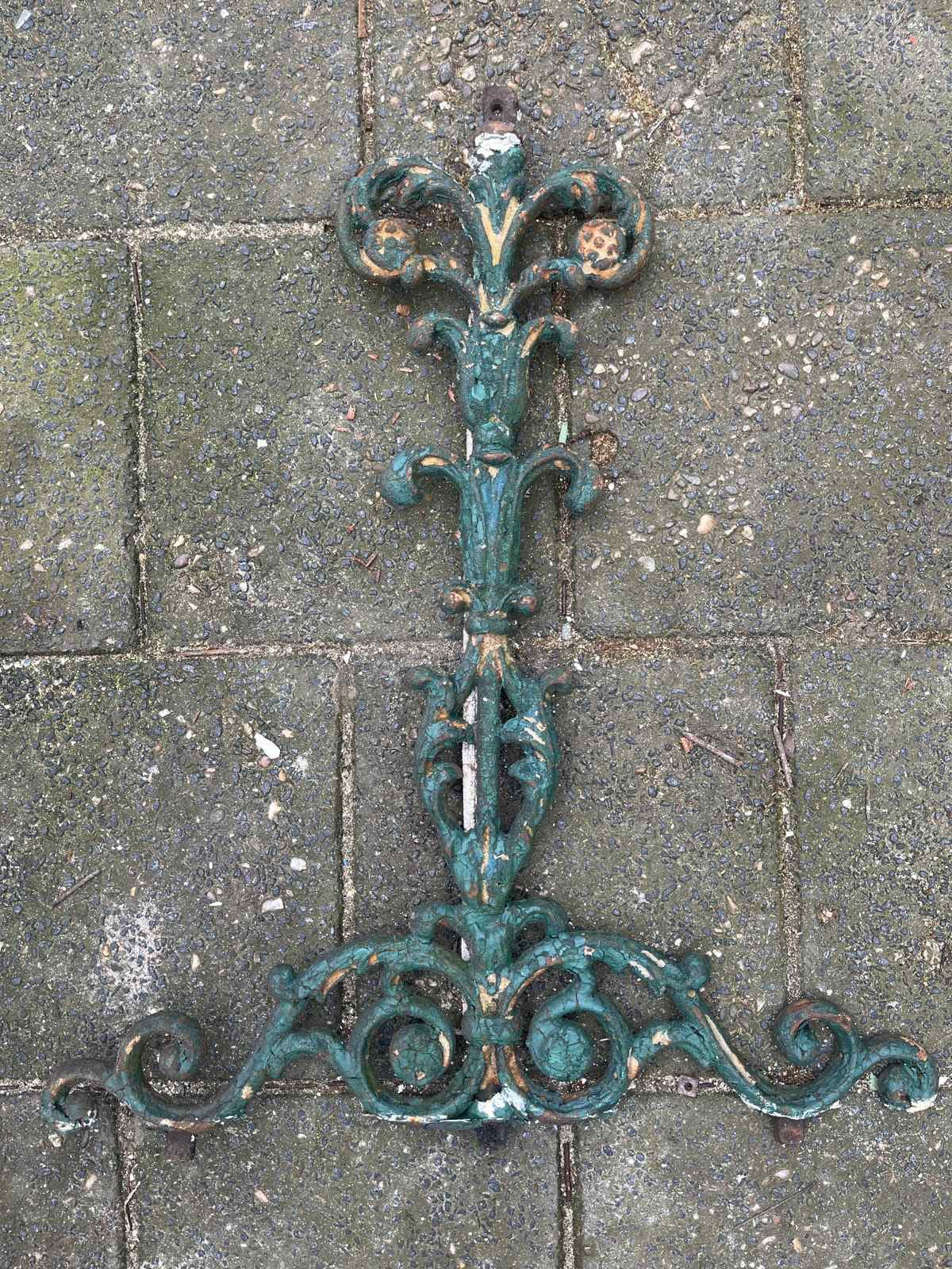 Gietijzeren levensboom