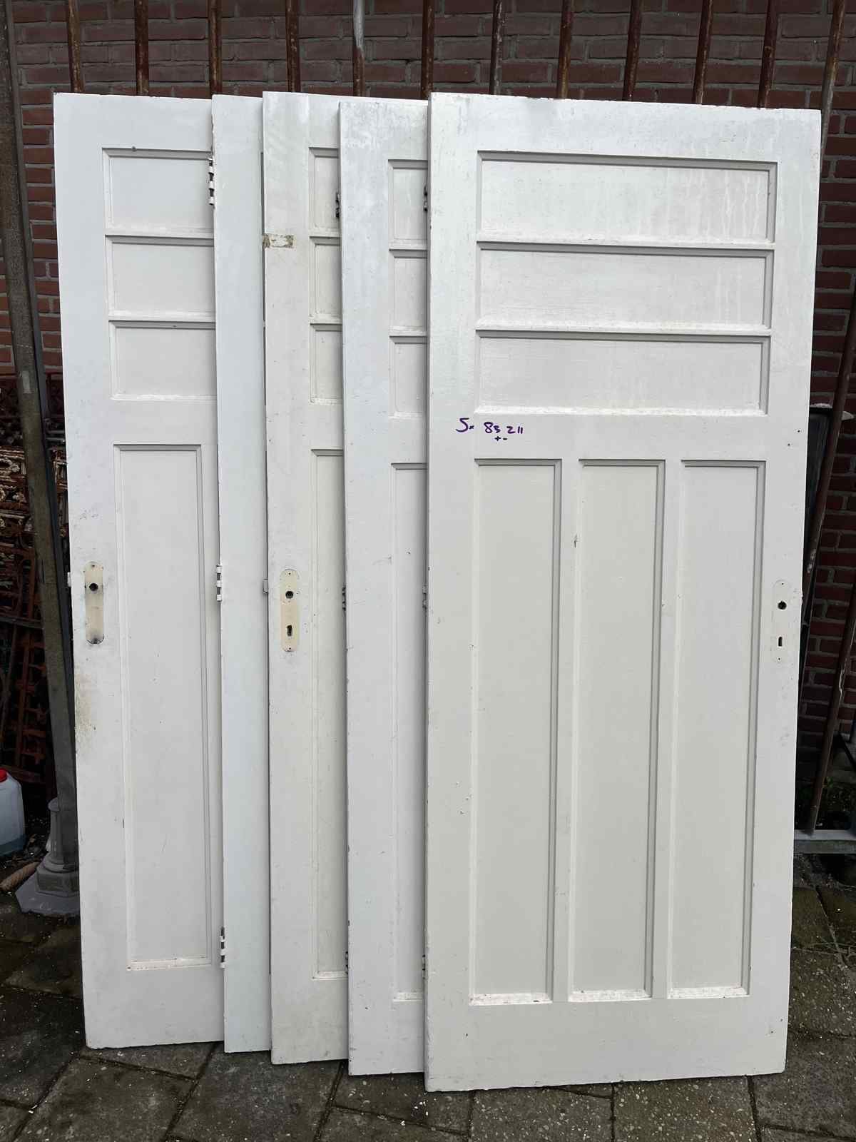 Partij van 5 paneeldeuren met 6 vakken