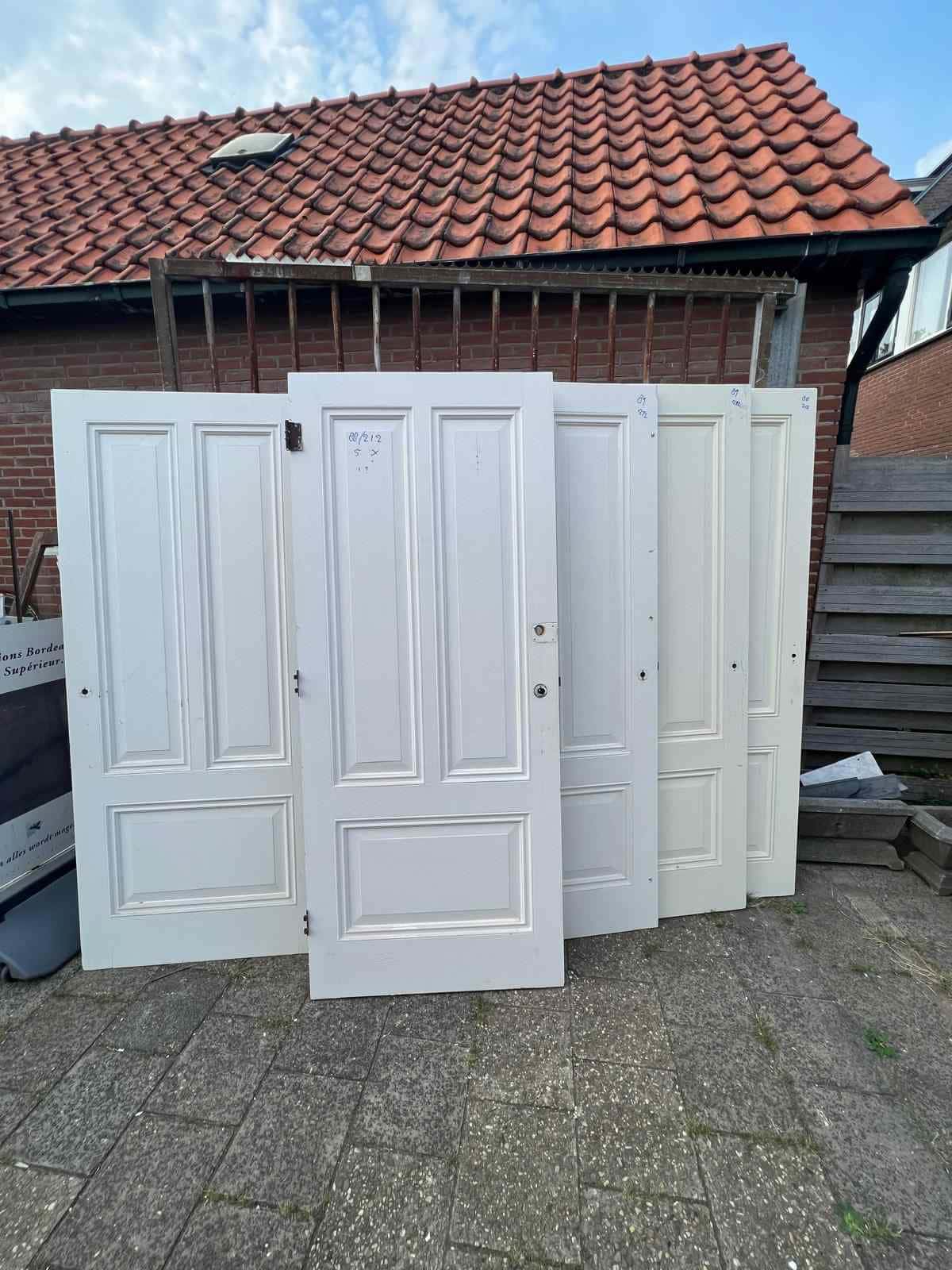 3 vaks paneeldeuren