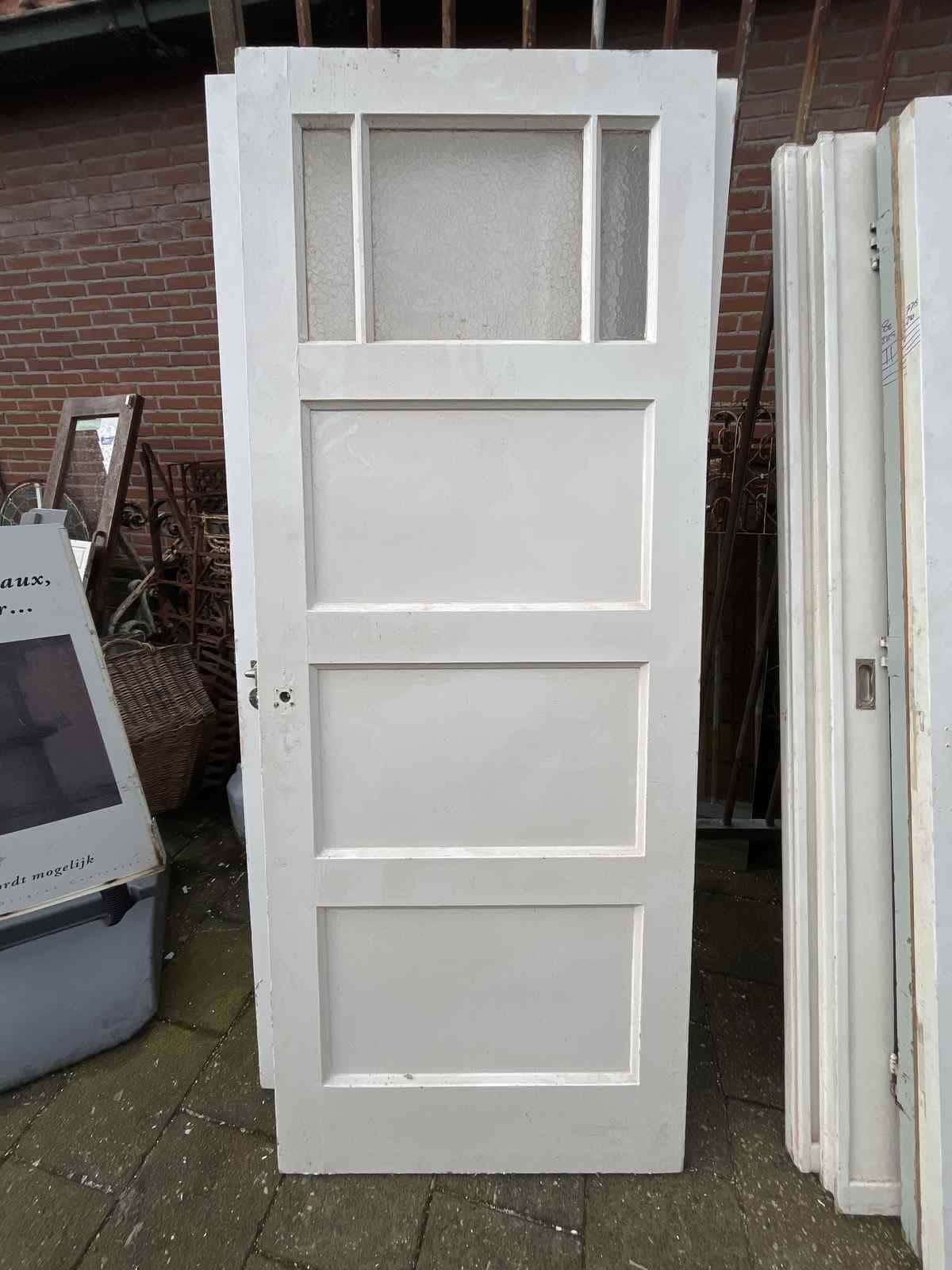 4 vak deur gedeelde ruit
