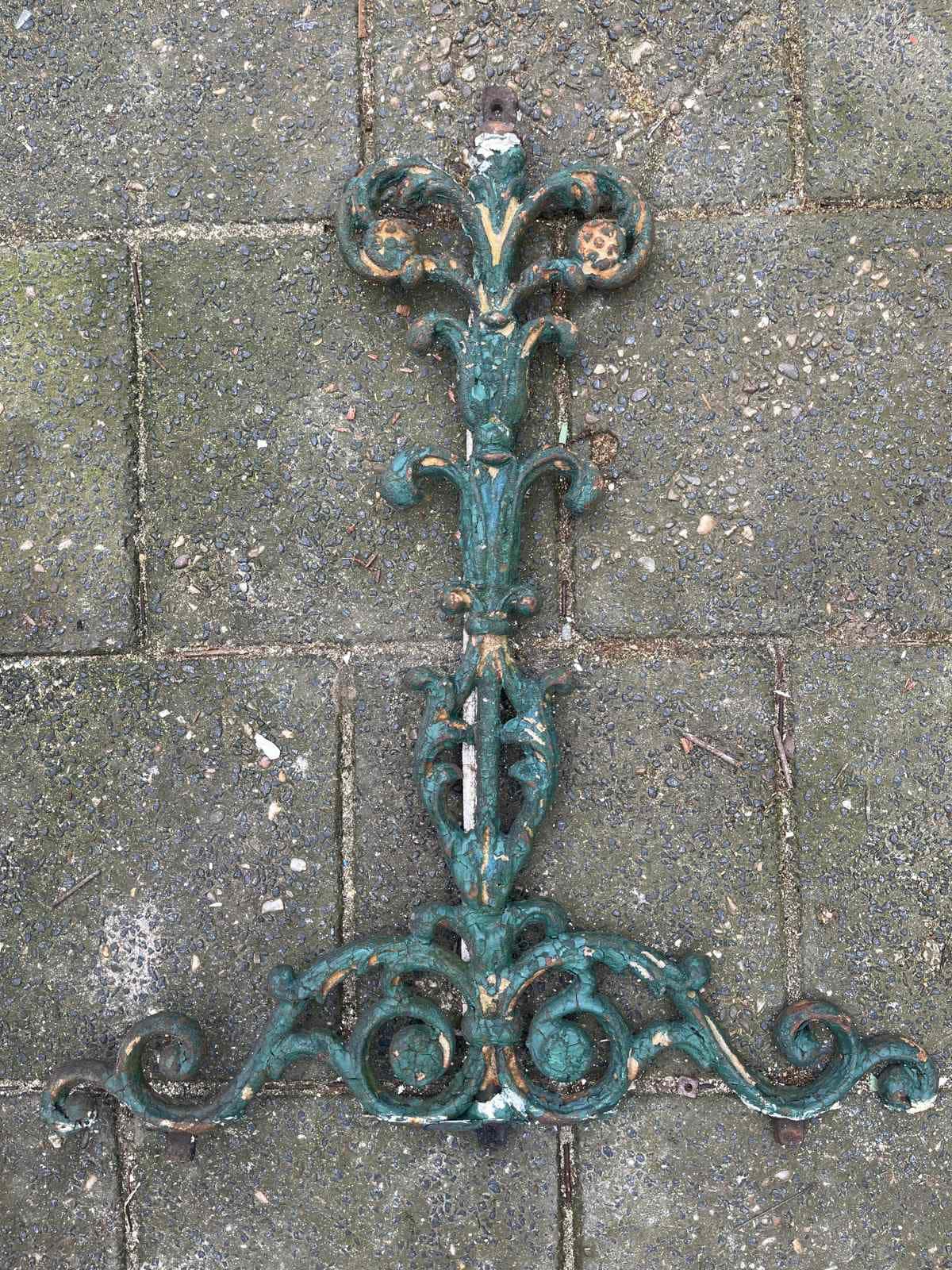 Gietijzeren levensboom
