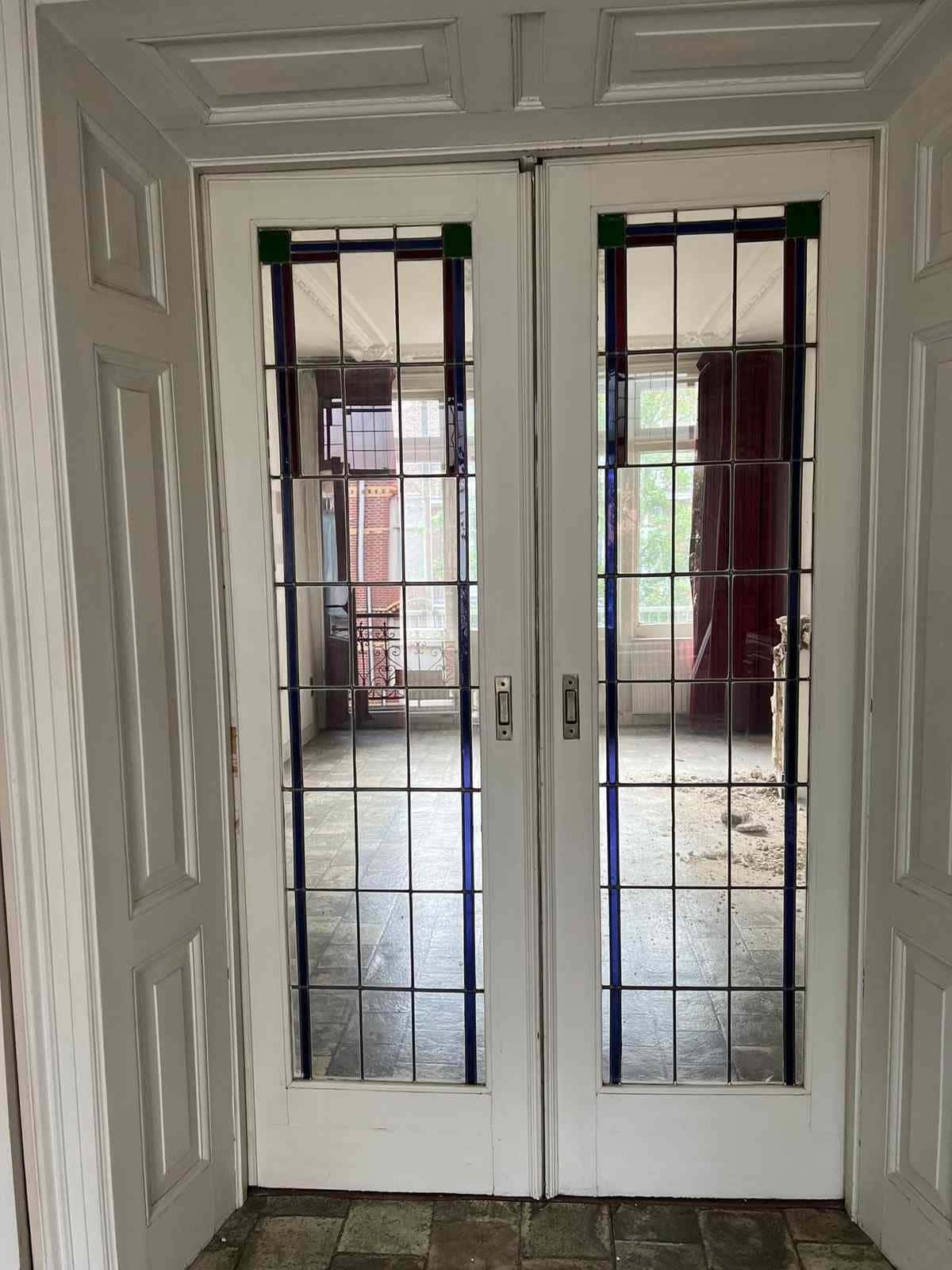 Kamer en suite schuifdeuren met glas in lood