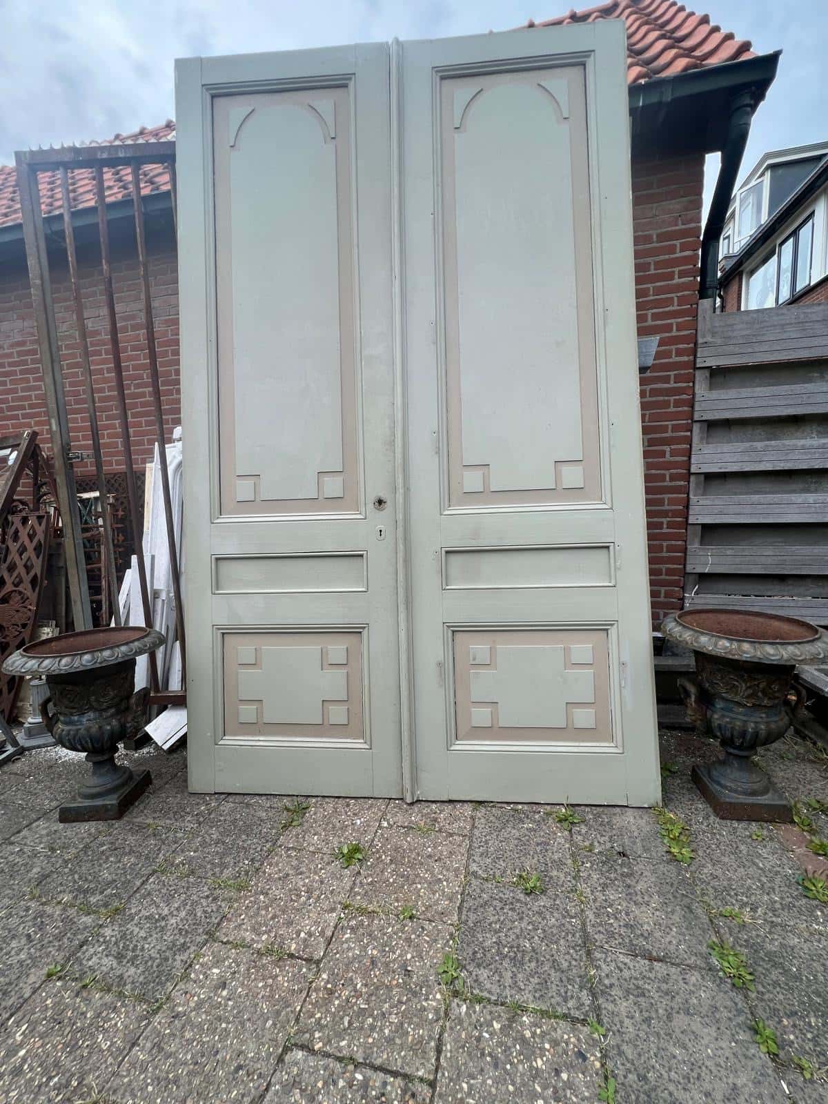 Set antieke kamer en suite deuren