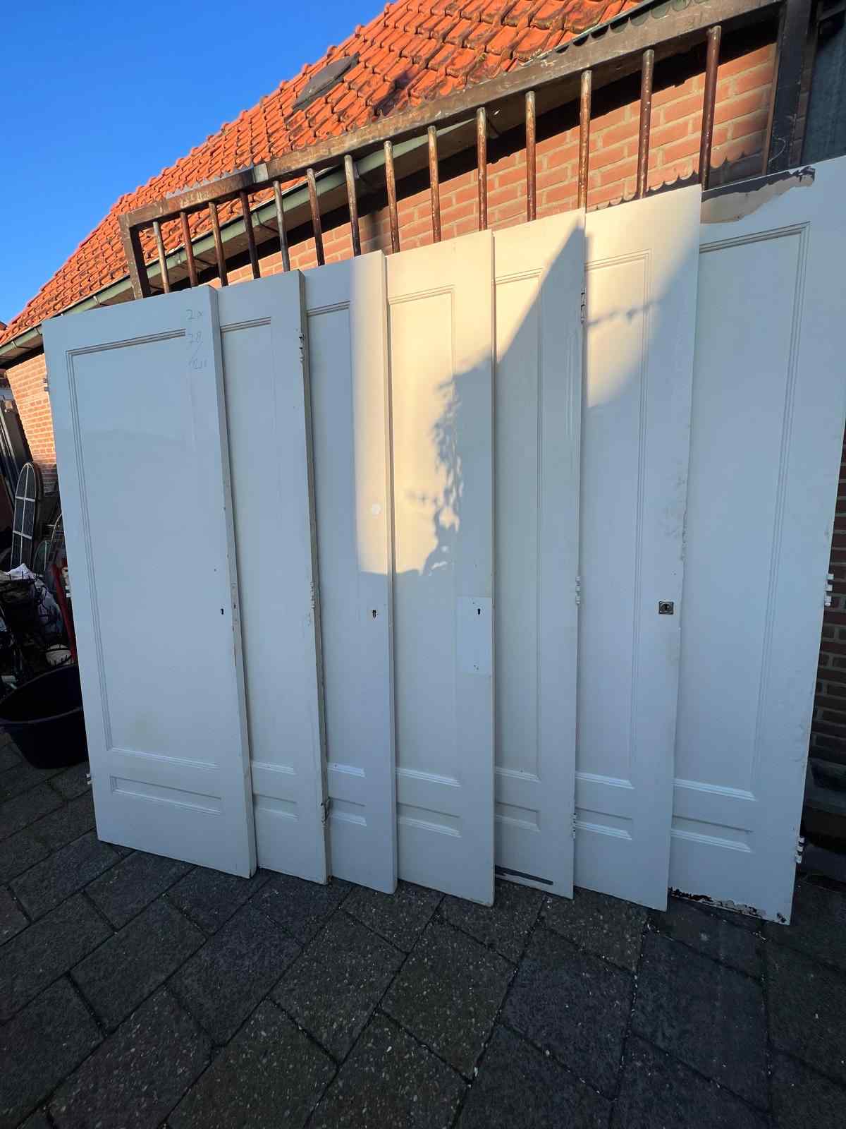 Oude paneeldeuren — Prachtige set oude paneeldeuren.